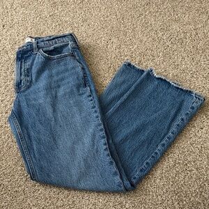Abercrombie Classic Baggy Low Rise Jean Med Wash